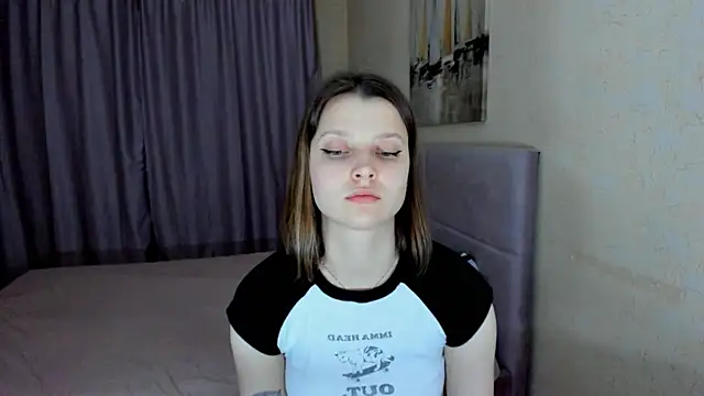 SoniNesti's cam snapshot