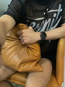 anhkiet_huang live sex cam