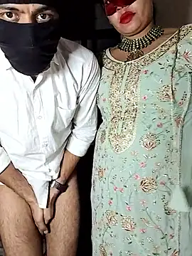 Heena-143 live sex cam