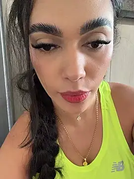 emma_andrew1 live sex cam