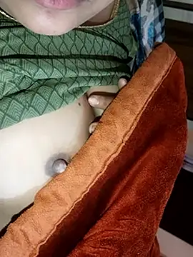 monarani5986's cam snapshot