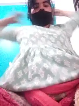 isha_sharma2002's cam snapshot