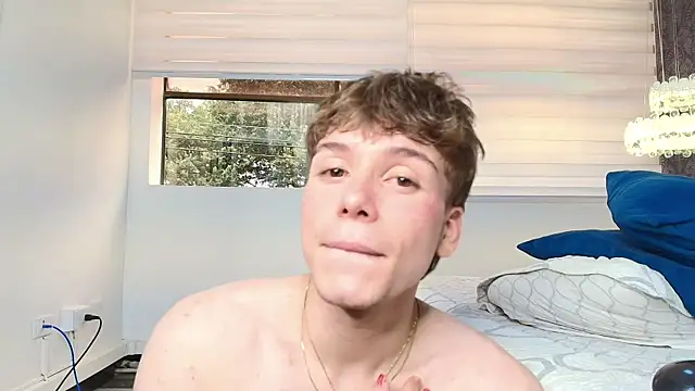 TaylerWhite live sex cam