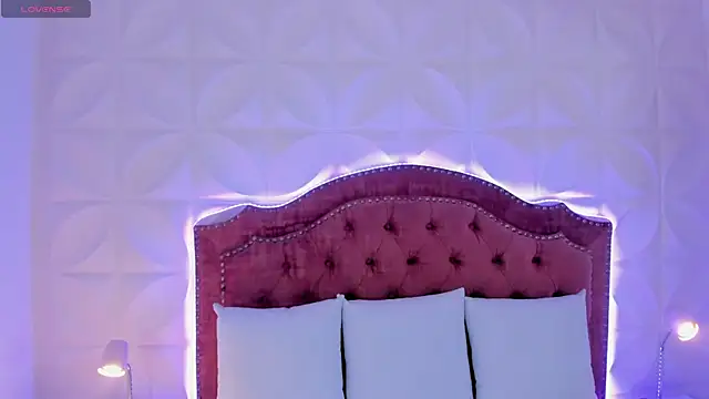 _aurent_sara's cam snapshot