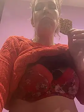 Lwhite1 live sex cam