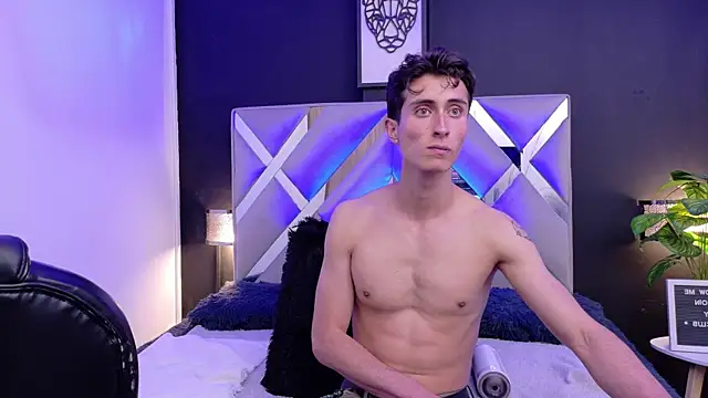 Ithan_Skin live sex cam