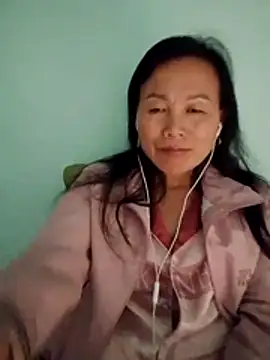 Lili-123k live sex cam