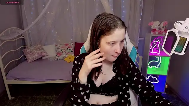 KiraDuvall's cam snapshot