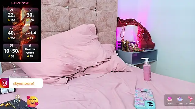 Skye_Moore live sex cam