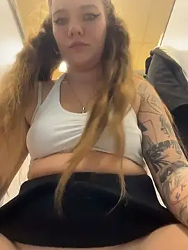 Holy_Tereza's cam snapshot