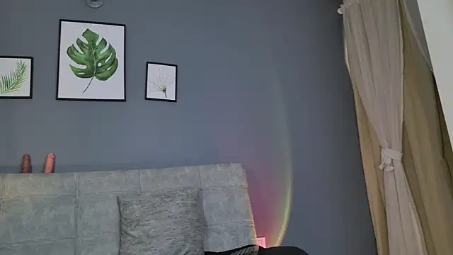 miaa_lux's cam snapshot