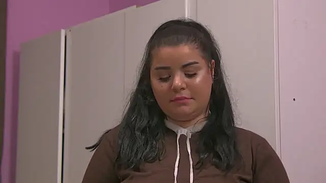 BustyMadison live sex cam