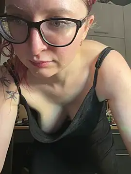 coy_girl_'s cam snapshot