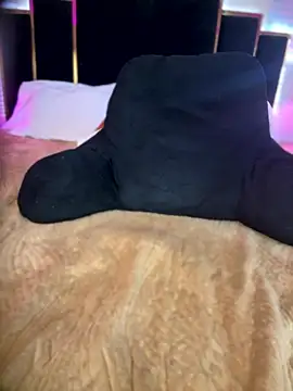 KarissaChantelle live sex cam