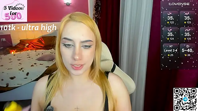 MoranaKit live sex cam