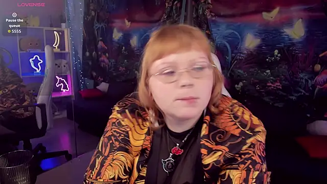 LottieReed's cam snapshot