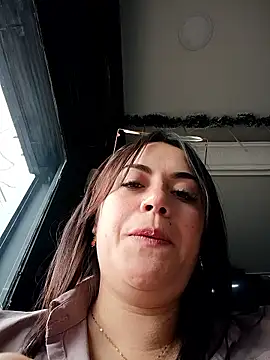 Lesly_10- live sex cam