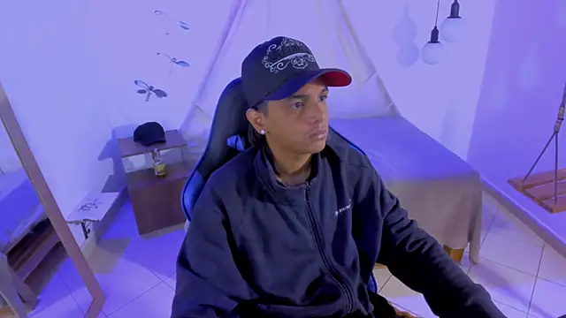 Brand_habes's cam snapshot