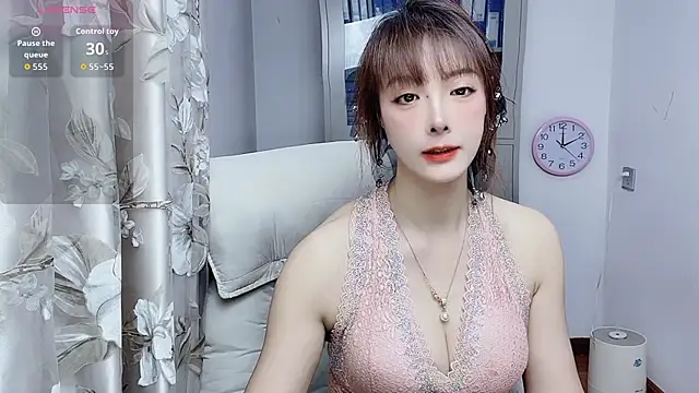 Angelic-Baby live sex cam