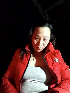 Y-eahi's cam snapshot