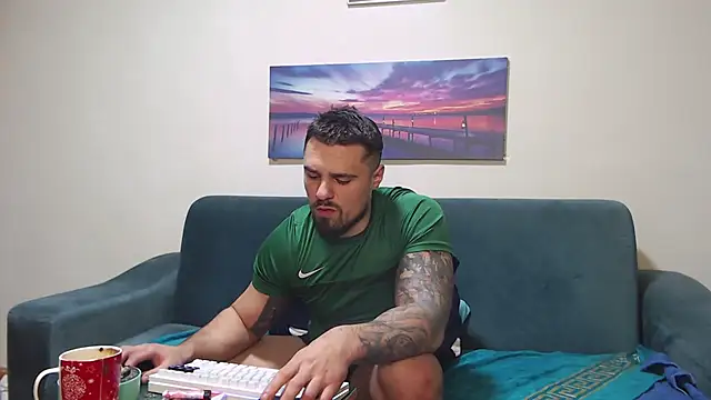 Tiberius_hunk live sex cam