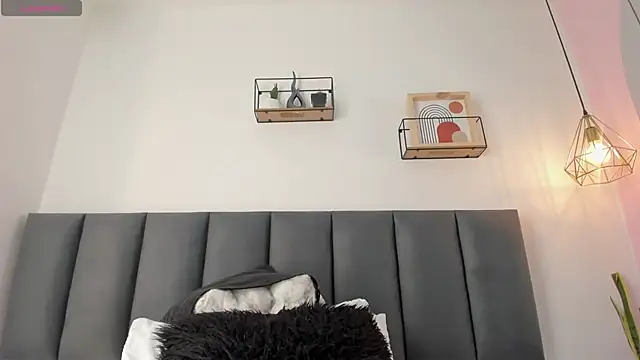 MaraOwen_'s cam snapshot