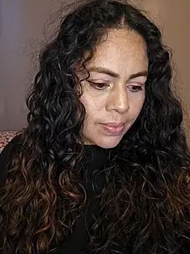 _Zhamira's cam snapshot