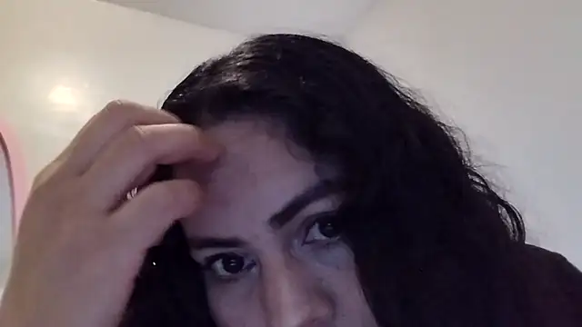 _Zhamira's cam snapshot