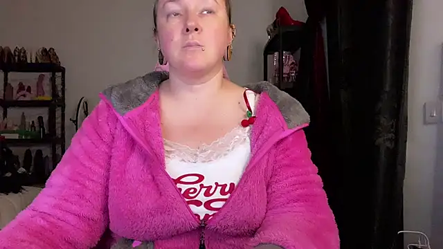 kisicaxx's cam snapshot