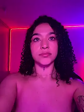 crystal_dlun's cam snapshot