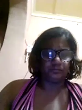 indiansexyplaygirl's cam snapshot