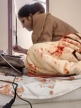 love_bitessss live sex cam