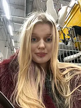 ann_ewu's cam snapshot