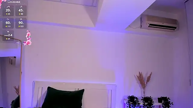 Amira_Blussh's cam snapshot