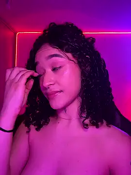 crystal_dlun's cam snapshot