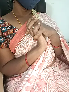 Tamil-hotwife's cam snapshot