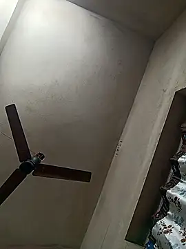 Bengali_BULL1's cam snapshot