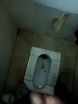 Hornyboy7489's cam snapshot