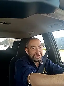 CumDumpPig83's cam snapshot