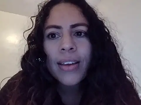 _Zhamira's cam snapshot