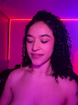 crystal_dlun's cam snapshot