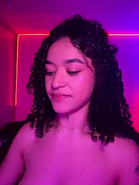 crystal_dlun's cam snapshot