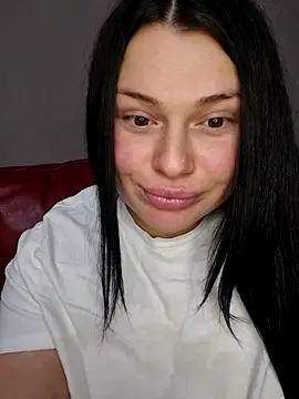 9Alice's cam snapshot