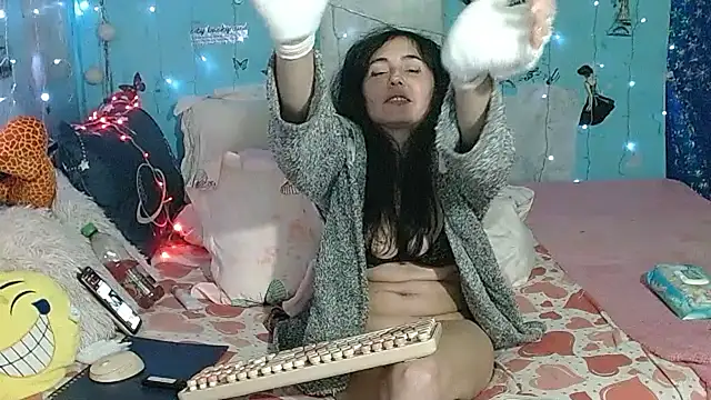 brighteyes77's cam snapshot