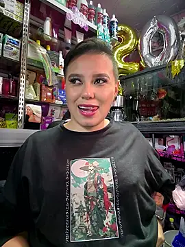 TamySweetness live sex cam