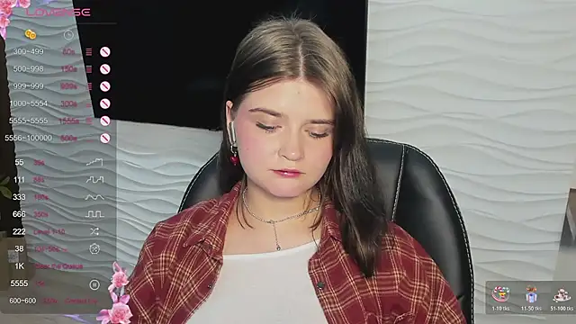 LanaTreades live sex cam