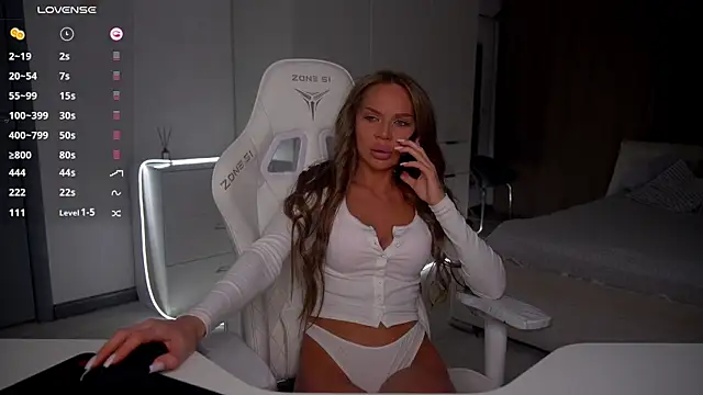 eVvushka live sex cam