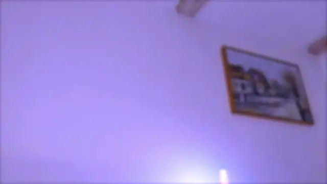 Moonamour live sex cam