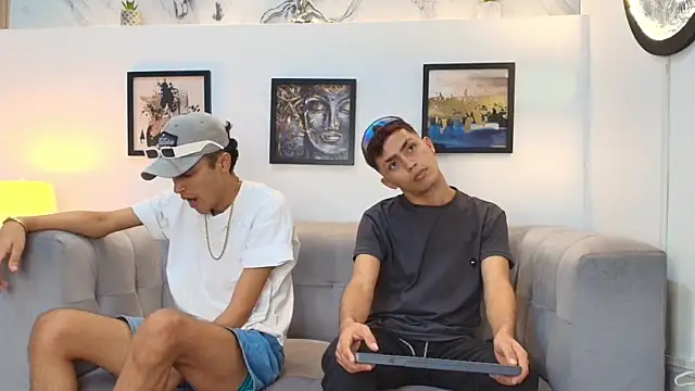 VERY_HOT_GUYS live sex cam