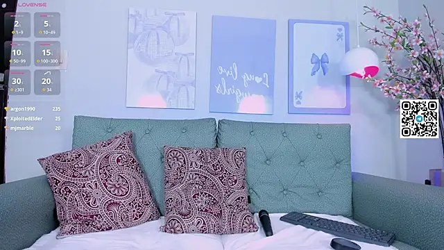 azahaara__'s cam snapshot